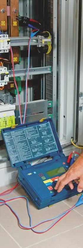 Uso Medidor de Impedancias de Bucle de Cortocircuito de Alta Corriente AMZC-310S